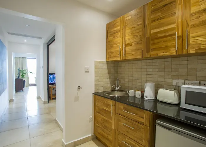 The Oyster Bay Hotel Suites